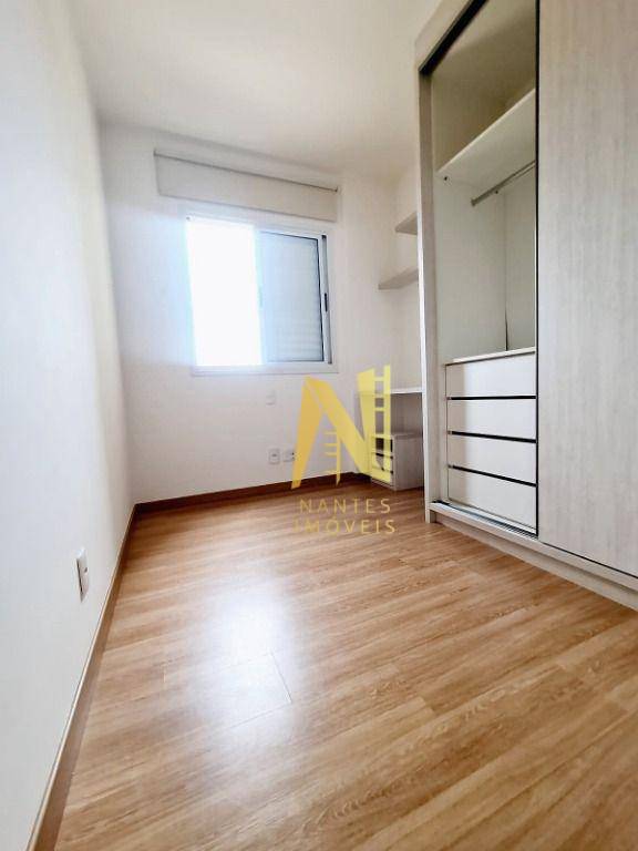 Apartamento à venda com 3 quartos, 79m² - Foto 15