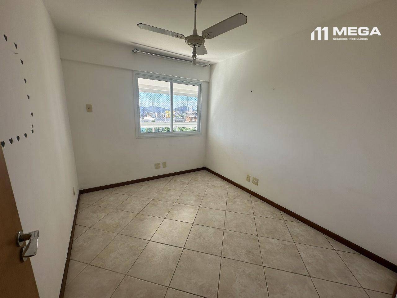 Apartamento para alugar com 3 quartos, 123m² - Foto 13