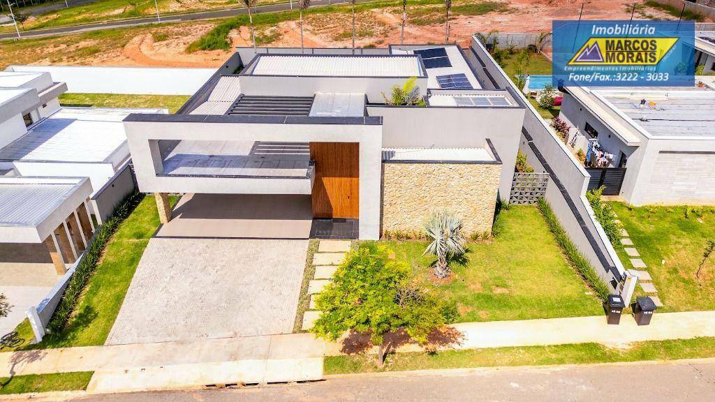 Casa de Condomínio à venda com 4 quartos, 440m² - Foto 78