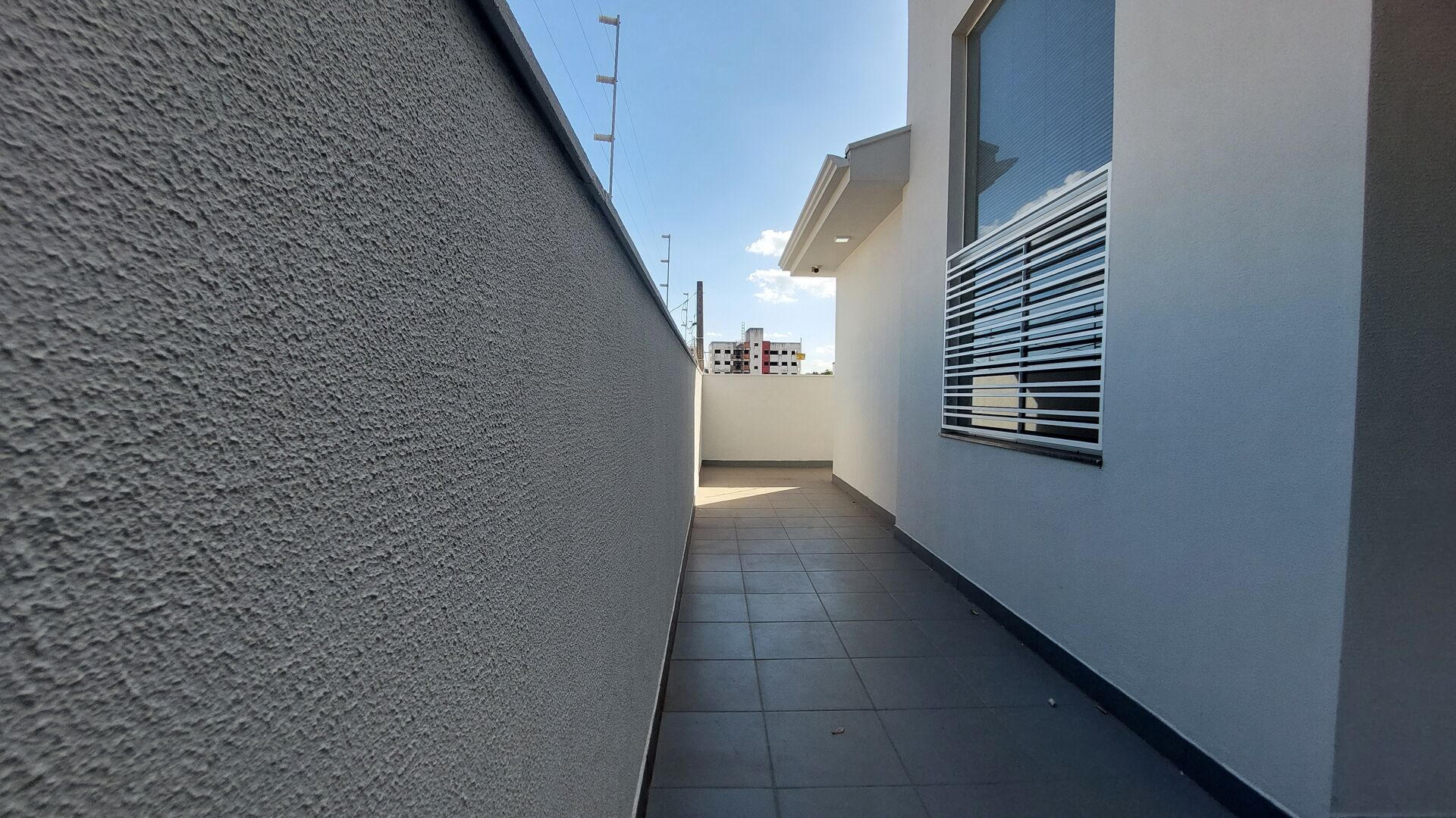 Casa à venda com 3 quartos, 125m² - Foto 3