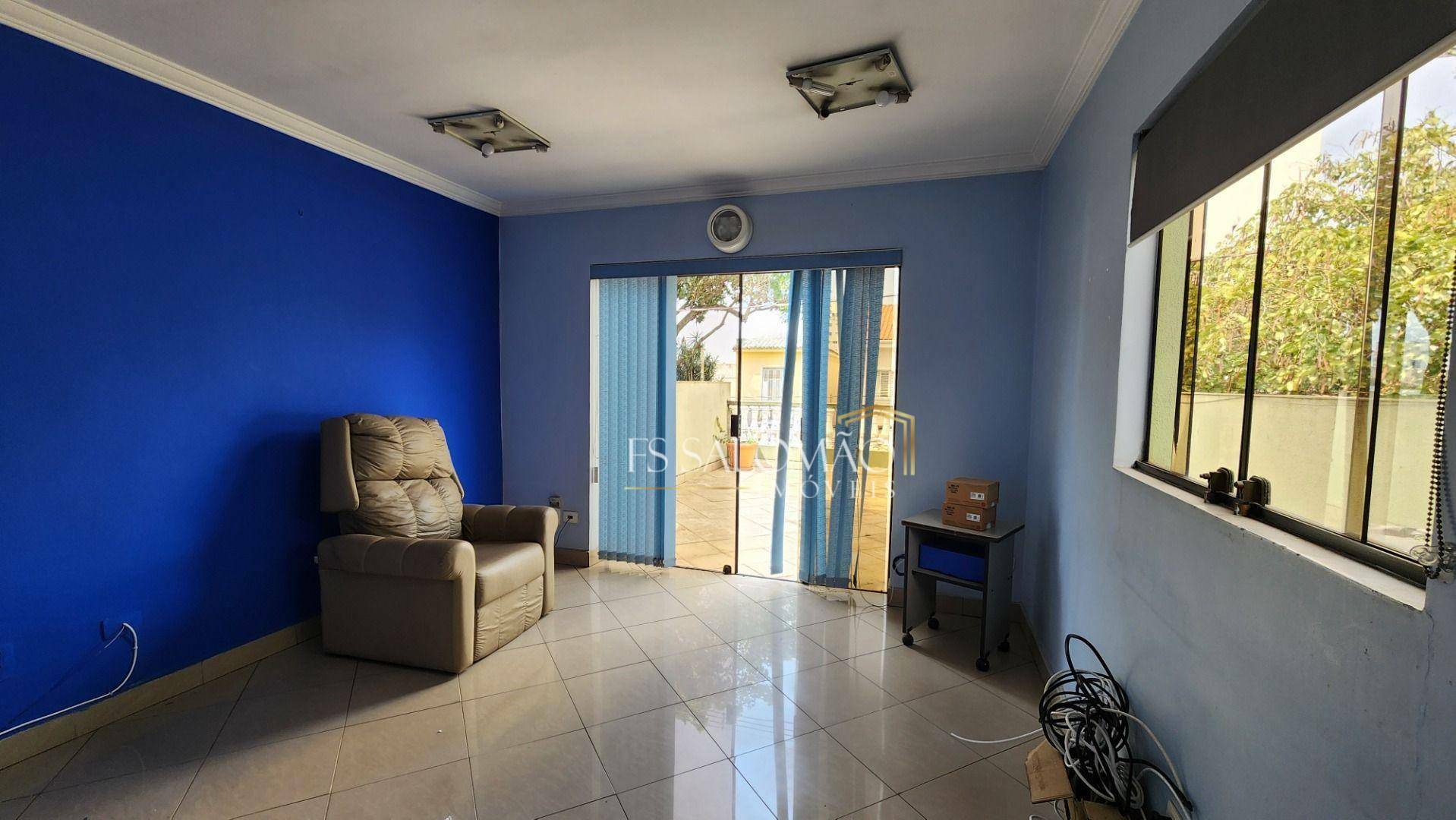 Casa à venda com 3 quartos, 192m² - Foto 7