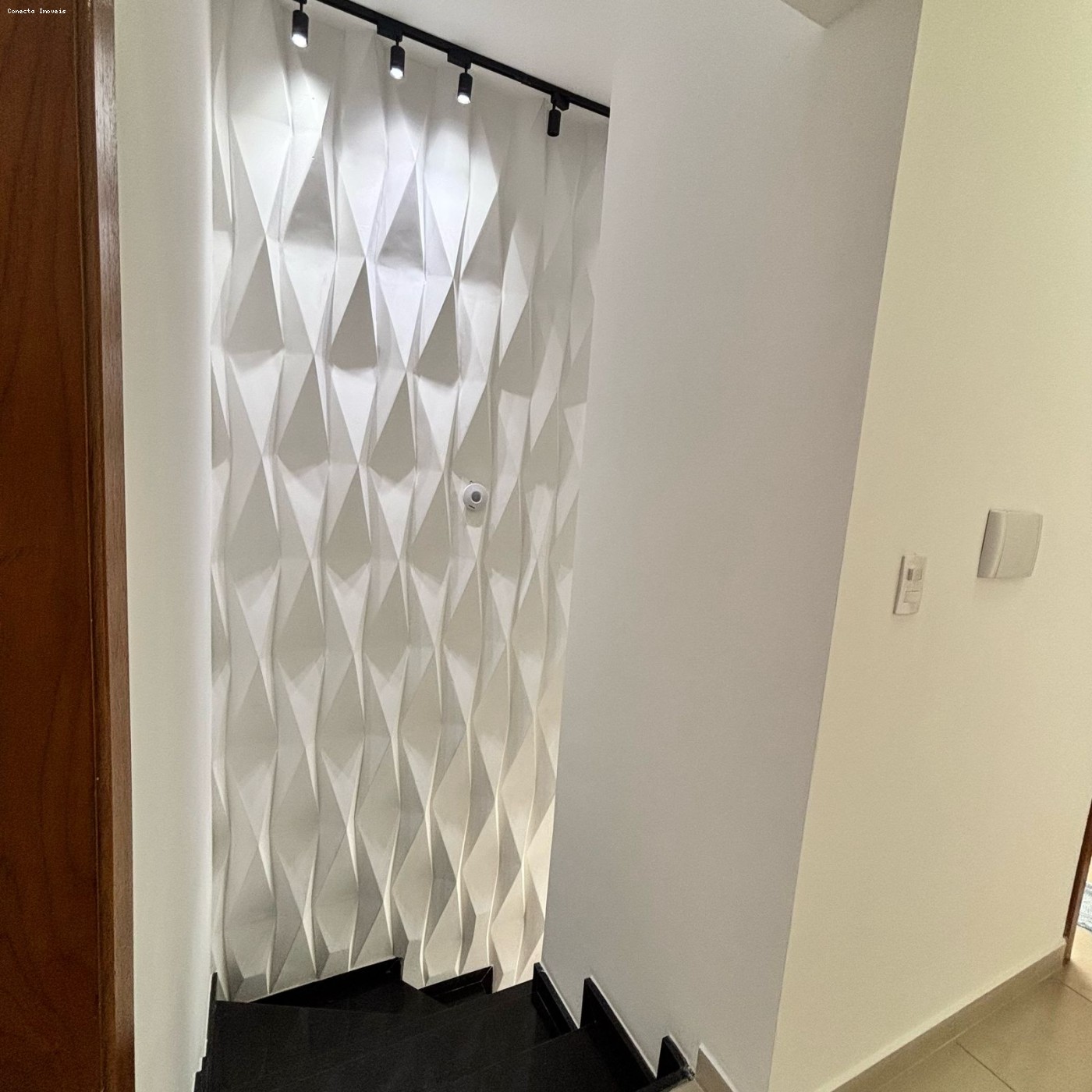 Casa à venda com 2 quartos, 70m² - Foto 9