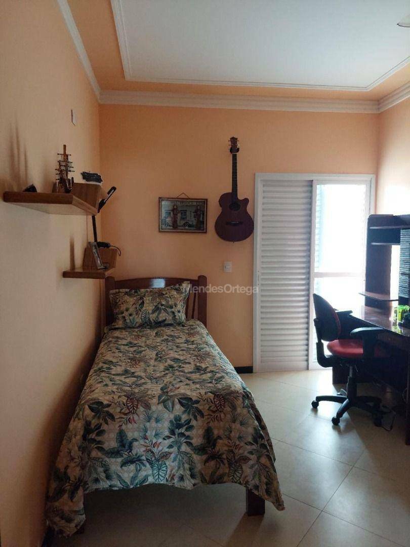 Casa à venda com 4 quartos, 234m² - Foto 12