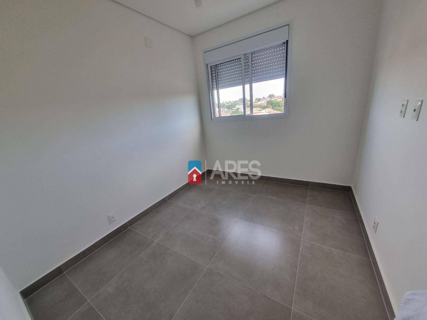 Apartamento à venda com 3 quartos, 82m² - Foto 7