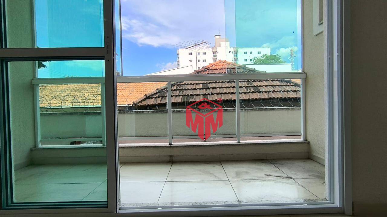 Sobrado à venda com 3 quartos, 125m² - Foto 4