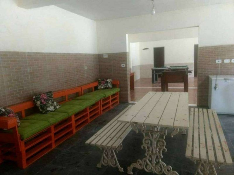 Chácara à venda com 4 quartos, 250m² - Foto 3