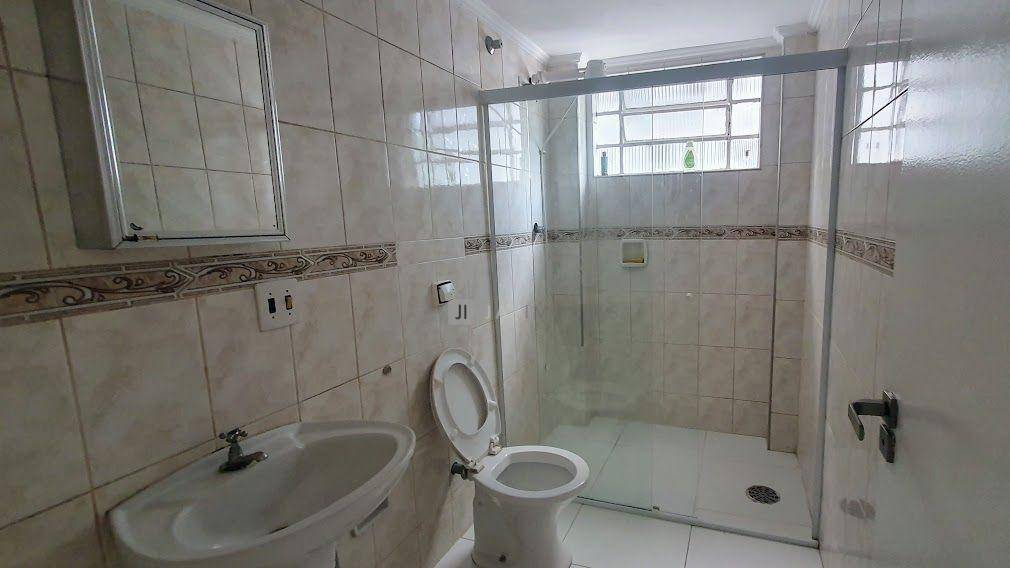 Apartamento para alugar com 3 quartos, 80m² - Foto 15