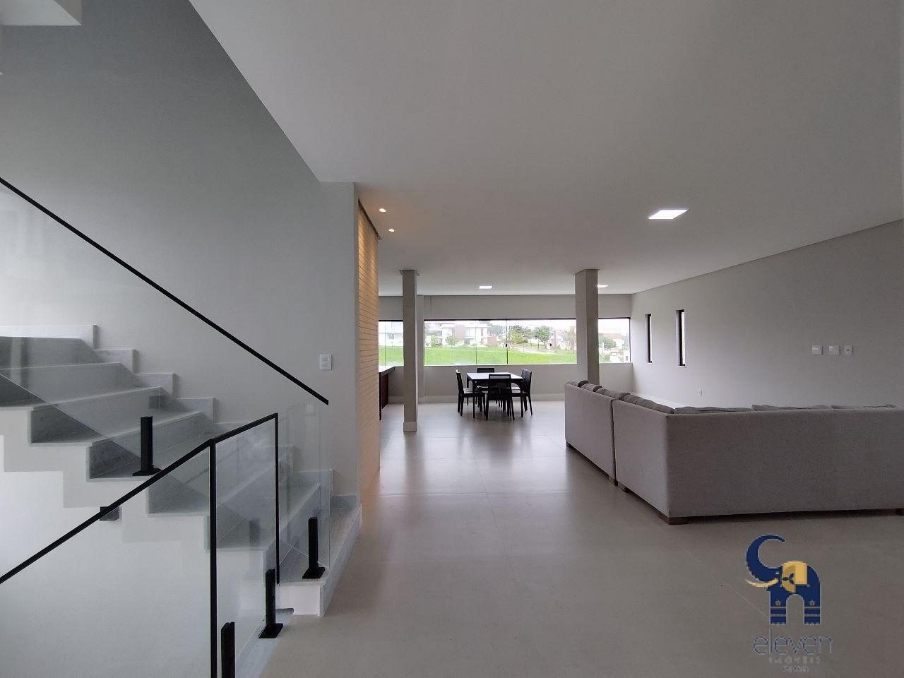 Casa à venda com 4 quartos, 379m² - Foto 5