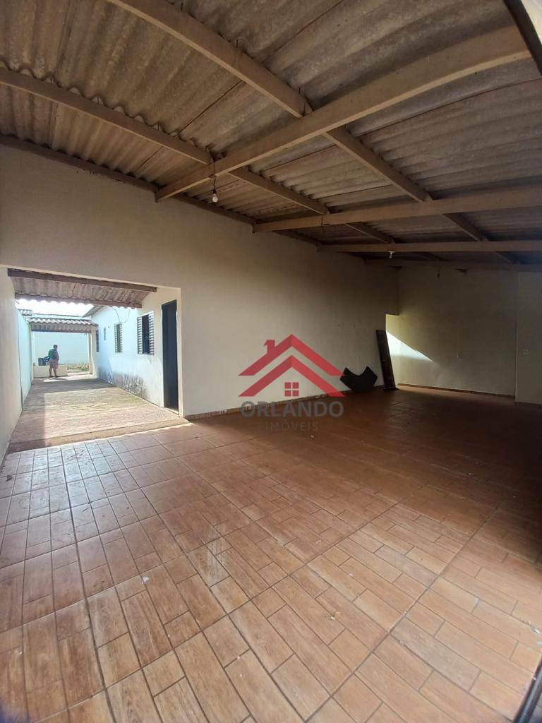 Casa à venda com 3 quartos, 90m² - Foto 1