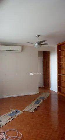 Apartamento à venda com 3 quartos, 134m² - Foto 3