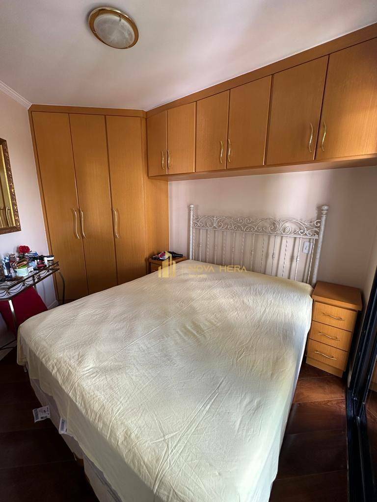 Apartamento à venda com 2 quartos, 57m² - Foto 18