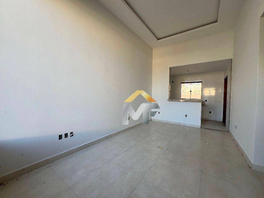 Casa à venda com 3 quartos, 79m² - Foto 15