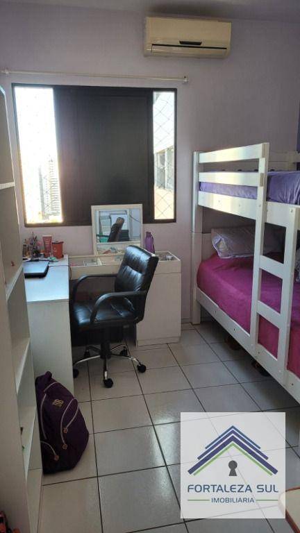 Apartamento à venda com 2 quartos, 55m² - Foto 11