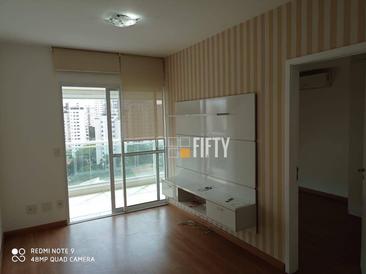 Apartamento para alugar com 1 quarto, 50m² - Foto 1