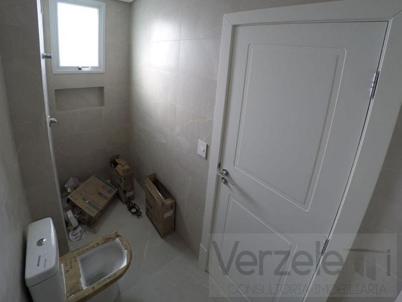 Apartamento à venda com 3 quartos, 151m² - Foto 22