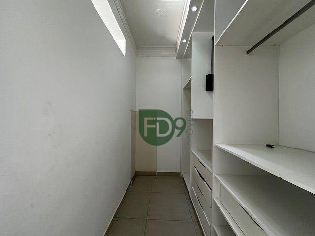 Casa de Condomínio à venda com 3 quartos, 232m² - Foto 14