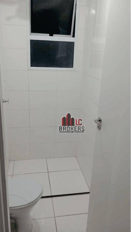 Apartamento para alugar com 2 quartos, 50m² - Foto 15