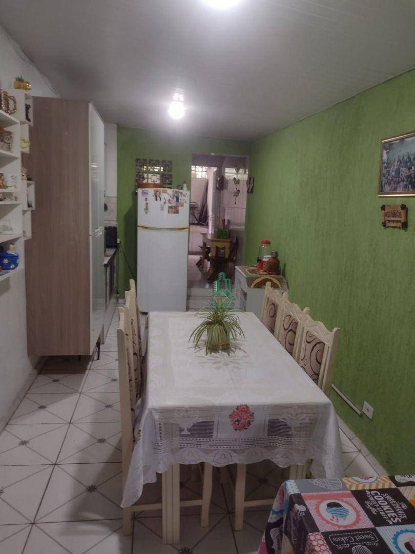 Sobrado à venda com 3 quartos, 192m² - Foto 4