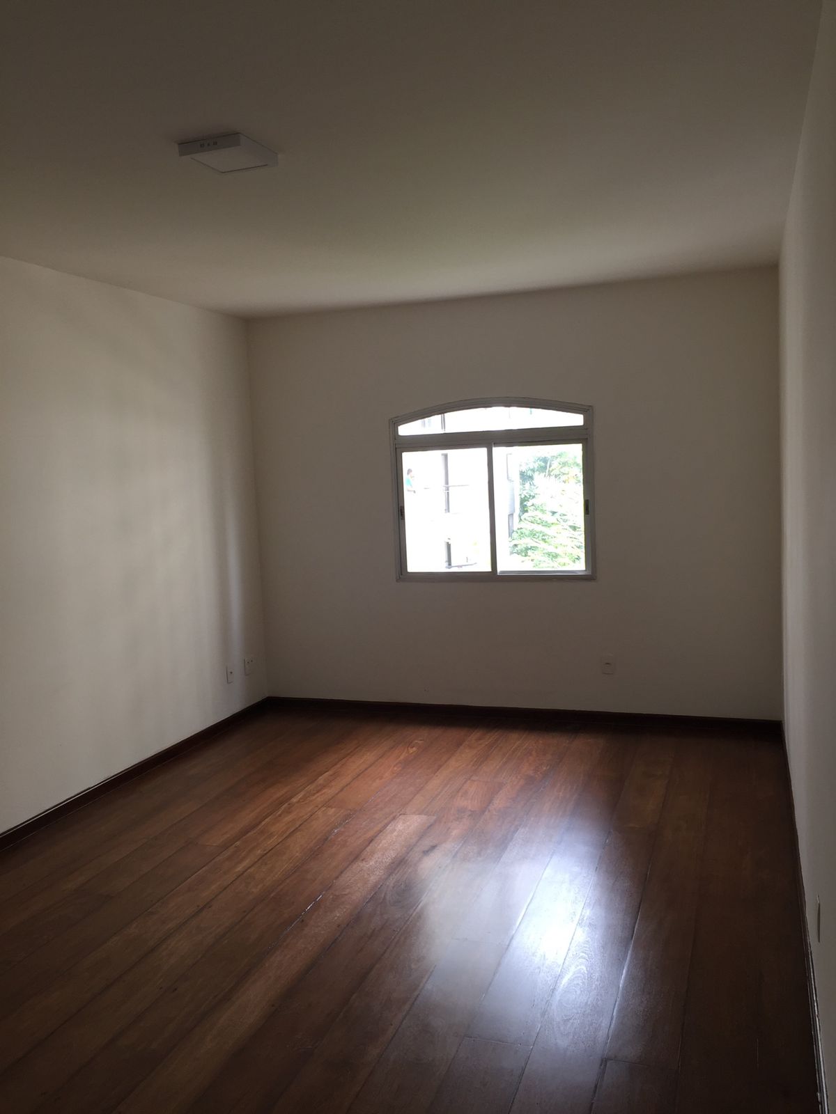 Apartamento à venda com 2 quartos, 100m² - Foto 19