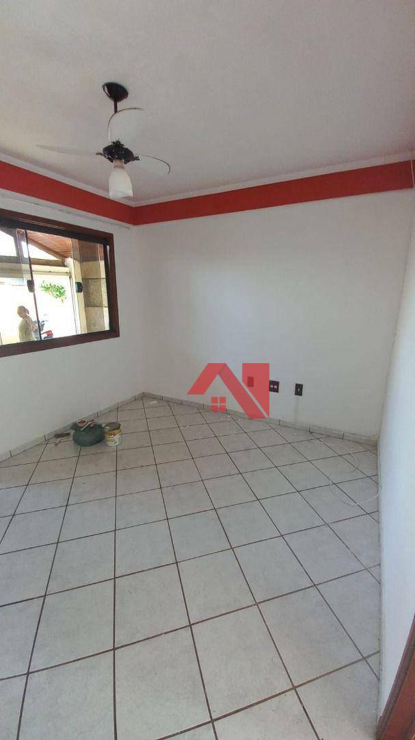 Casa à venda com 2 quartos, 121m² - Foto 8