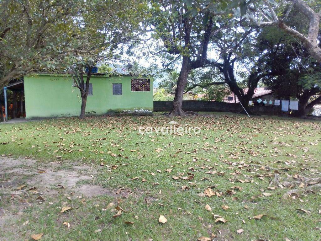 Chácara à venda com 4 quartos, 196m² - Foto 20