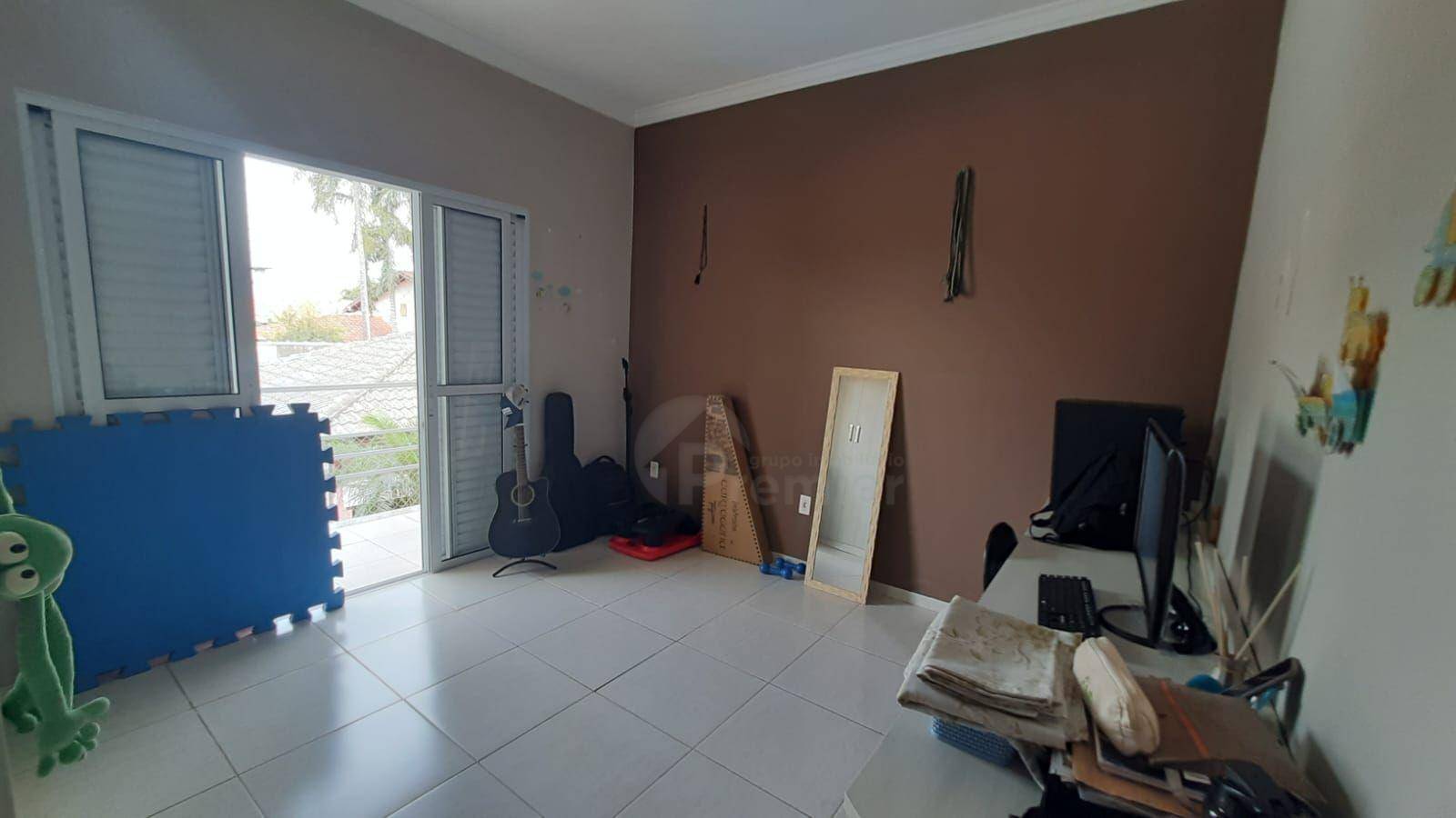 Chácara à venda com 3 quartos, 300m² - Foto 36