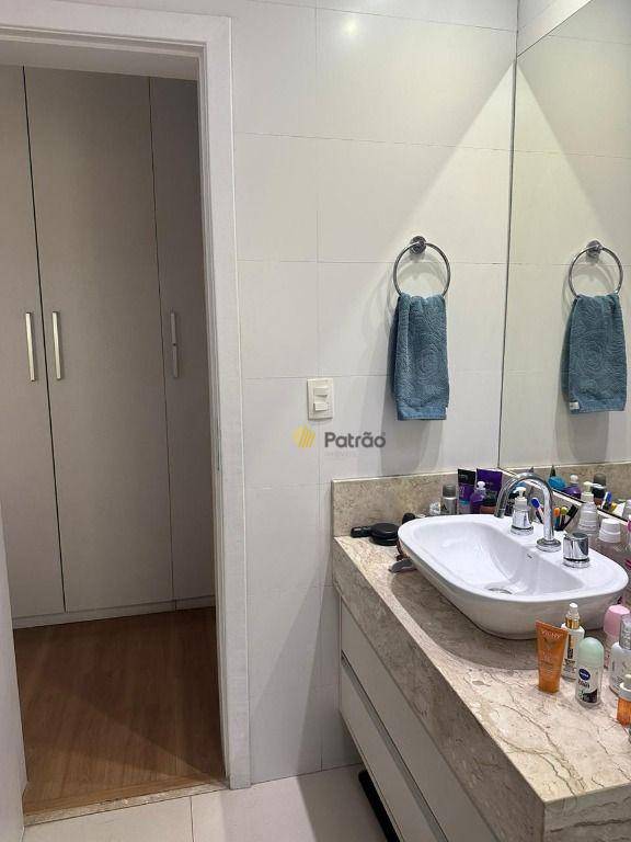 Sobrado à venda com 3 quartos, 220m² - Foto 25