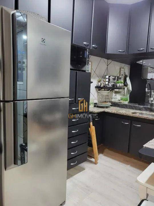 Apartamento à venda com 2 quartos, 55m² - Foto 7