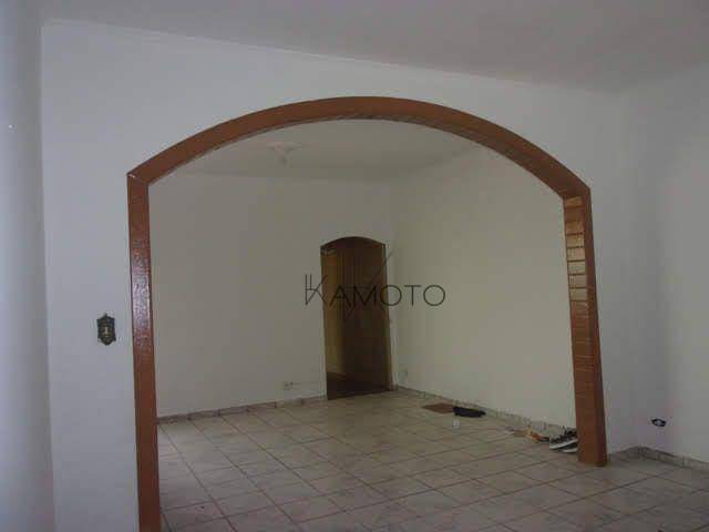 Sobrado à venda com 2 quartos, 320m² - Foto 5