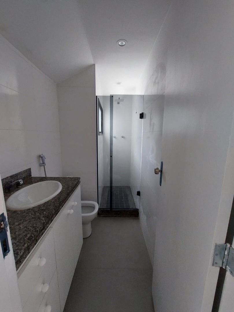 Apartamento para alugar com 2 quartos, 80m² - Foto 8