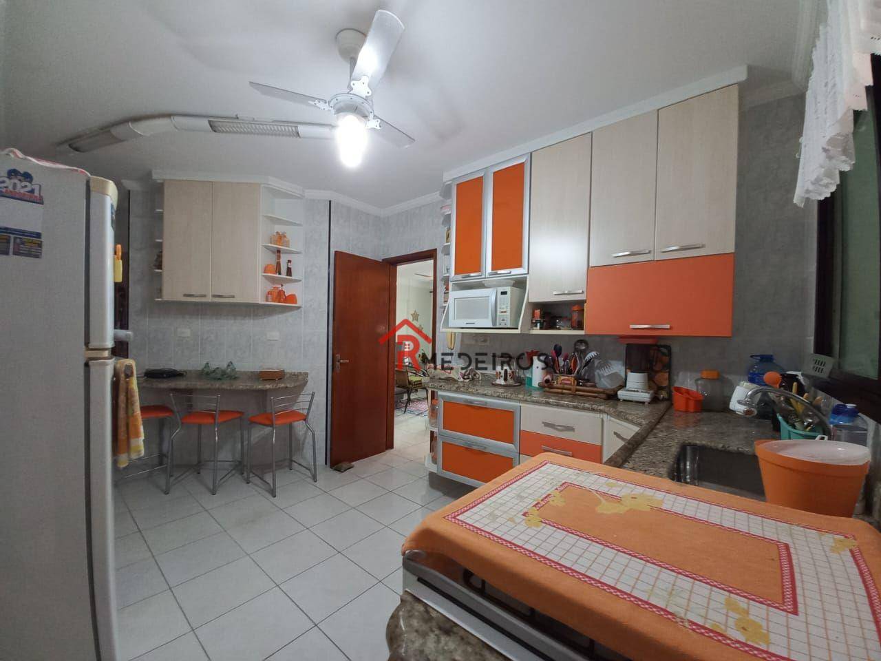 Apartamento à venda com 1 quarto, 70m² - Foto 16