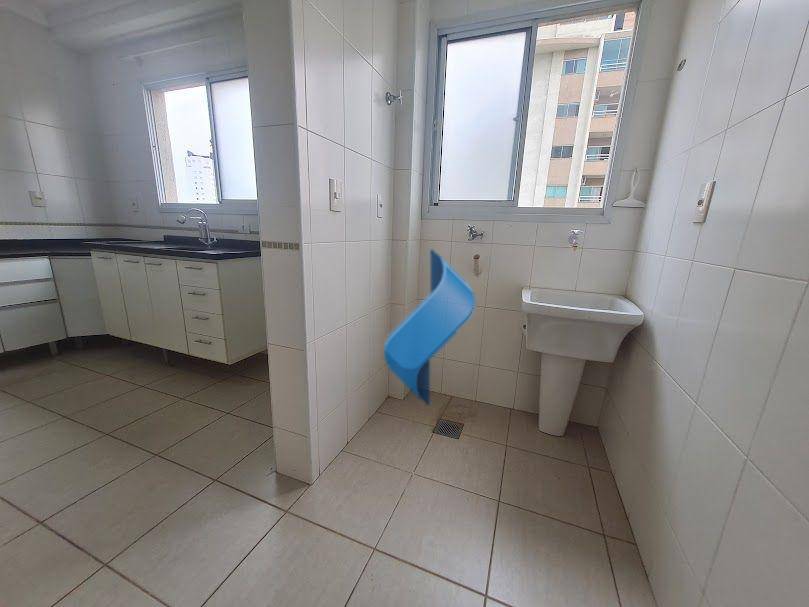 Apartamento para alugar com 2 quartos, 93m² - Foto 27