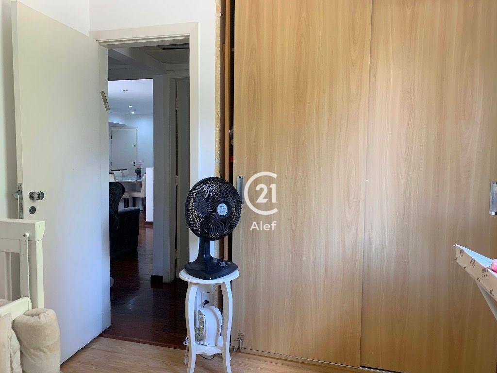 Apartamento à venda com 3 quartos, 100m² - Foto 20