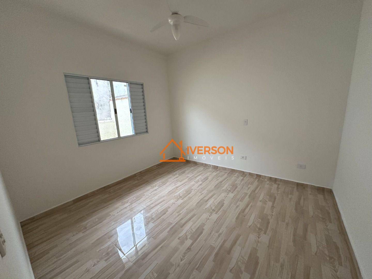 Casa à venda com 3 quartos, 140m² - Foto 10