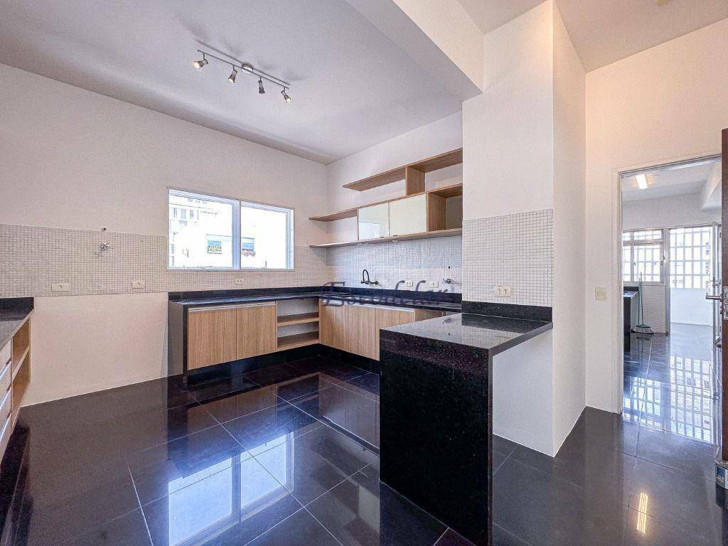 Apartamento para alugar com 4 quartos, 460m² - Foto 32