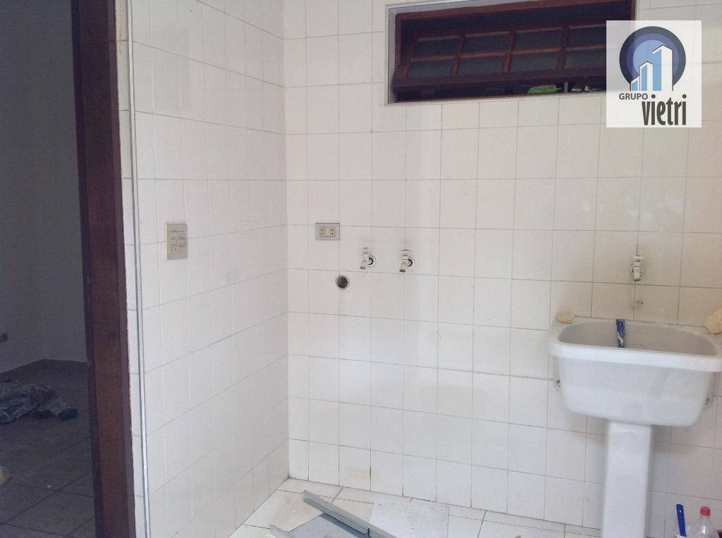 Sobrado à venda com 3 quartos, 205m² - Foto 25