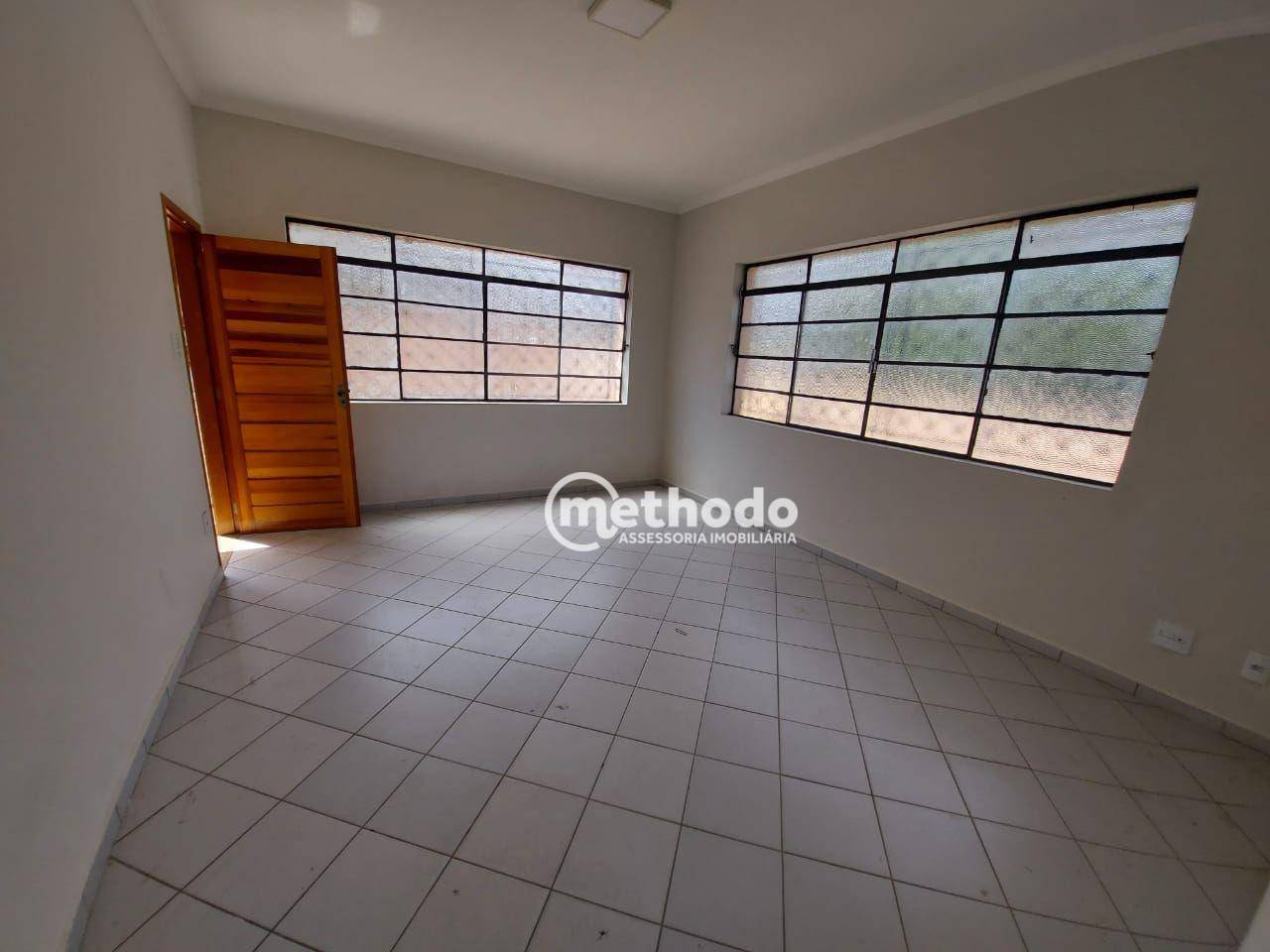 Casa para alugar com 3 quartos, 120m² - Foto 13