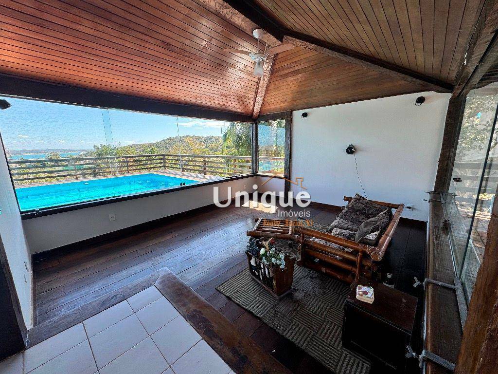 Casa para alugar com 5 quartos, 330m² - Foto 7