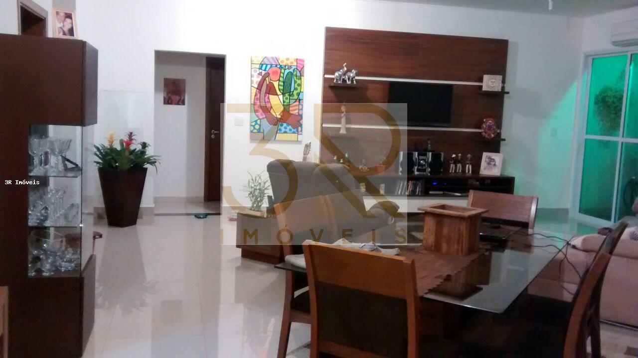 Casa para alugar com 3 quartos, 340m² - Foto 3