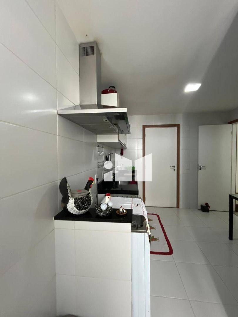 Apartamento à venda com 3 quartos, 105m² - Foto 7