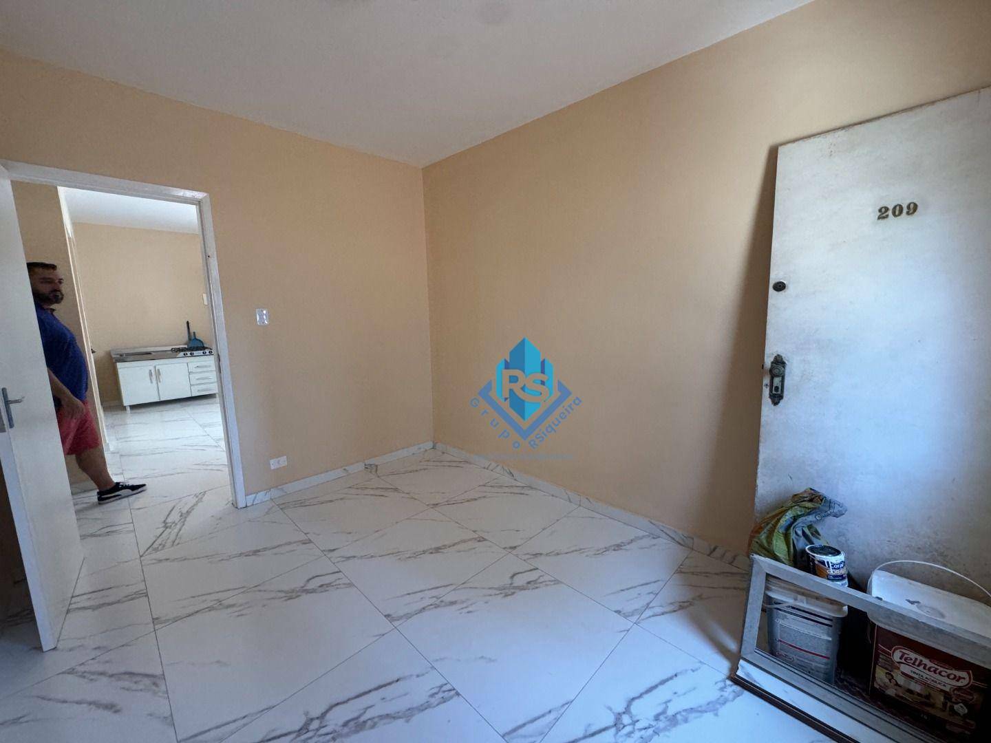 Apartamento à venda com 2 quartos, 50m² - Foto 13