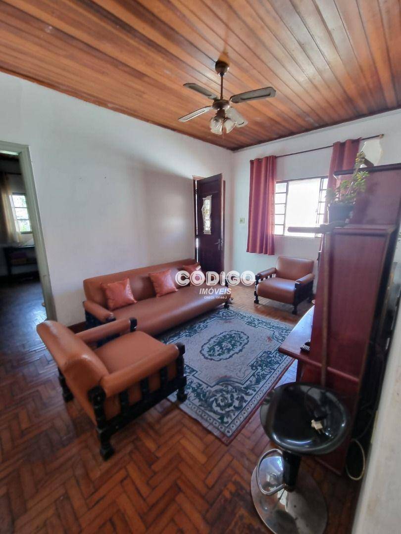 Casa à venda com 4 quartos, 150m² - Foto 4