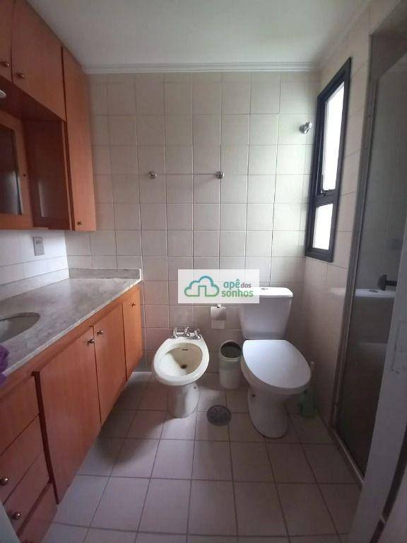 Apartamento para alugar com 3 quartos, 96m² - Foto 9