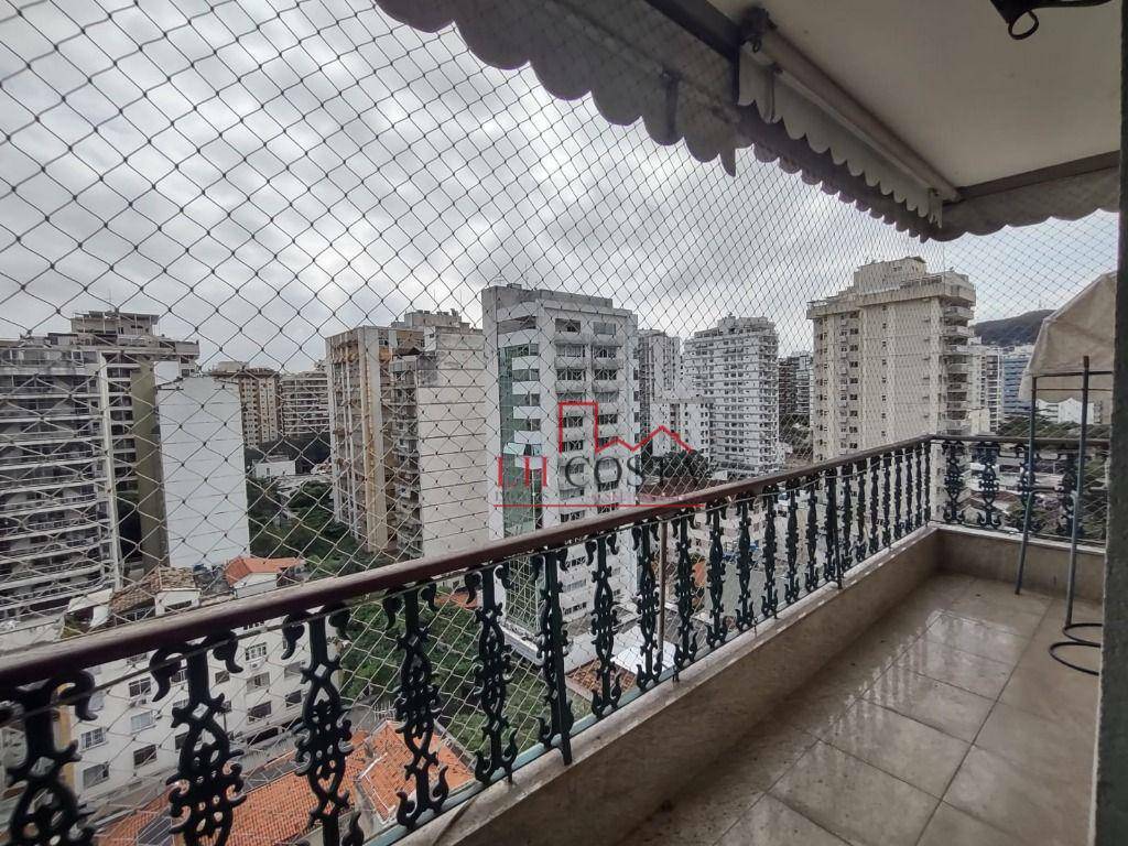 Apartamento à venda com 3 quartos, 140m² - Foto 1