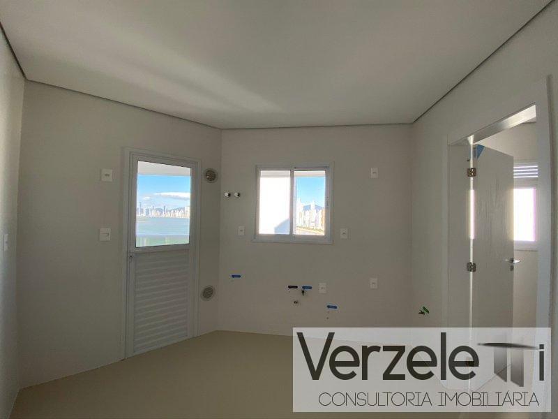 Apartamento à venda com 4 quartos, 160m² - Foto 11