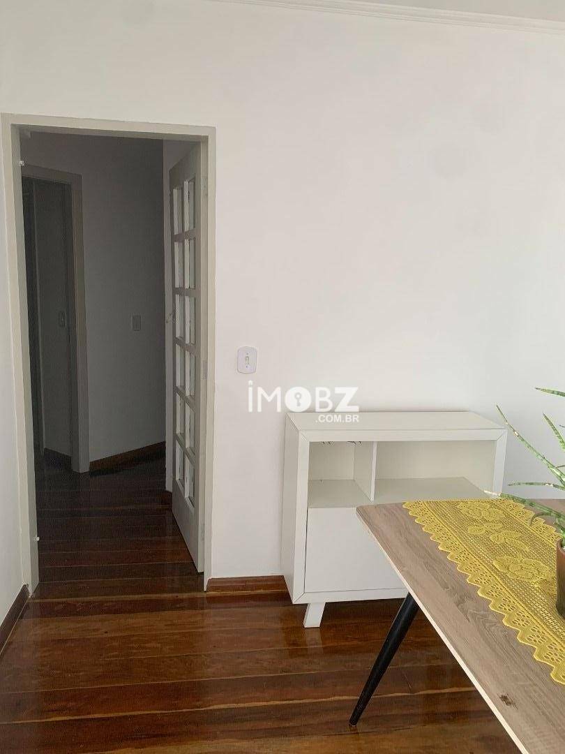 Apartamento à venda com 3 quartos, 75m² - Foto 8