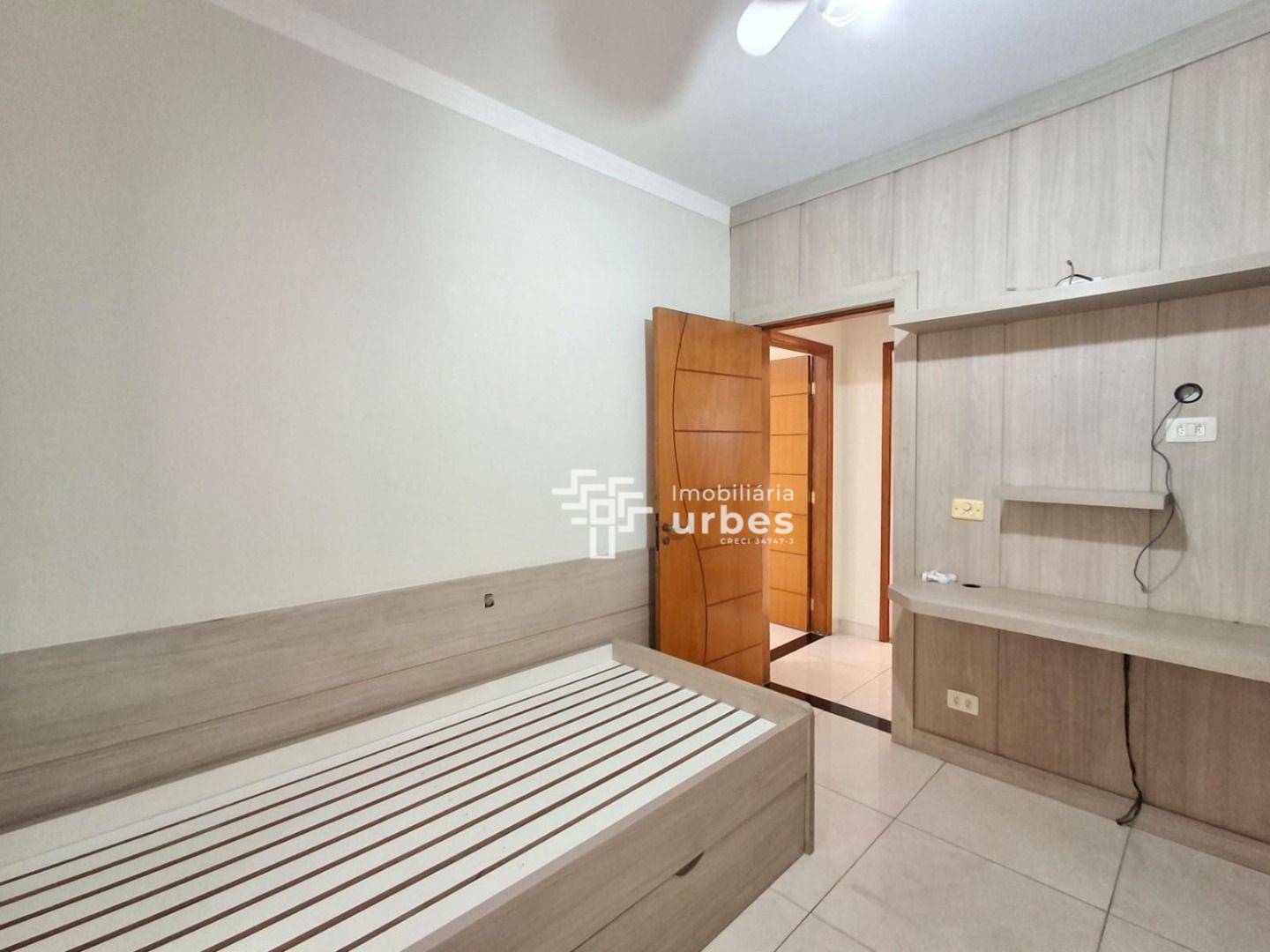 Casa à venda com 3 quartos, 142m² - Foto 5