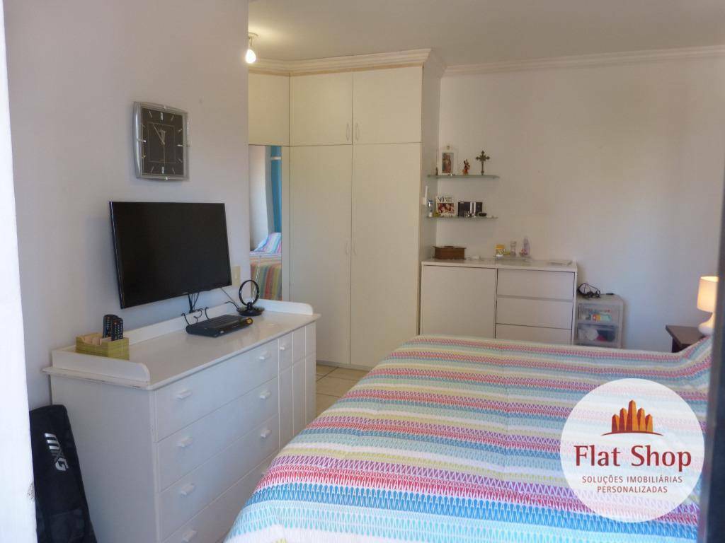 Apartamento à venda com 3 quartos, 135m² - Foto 23