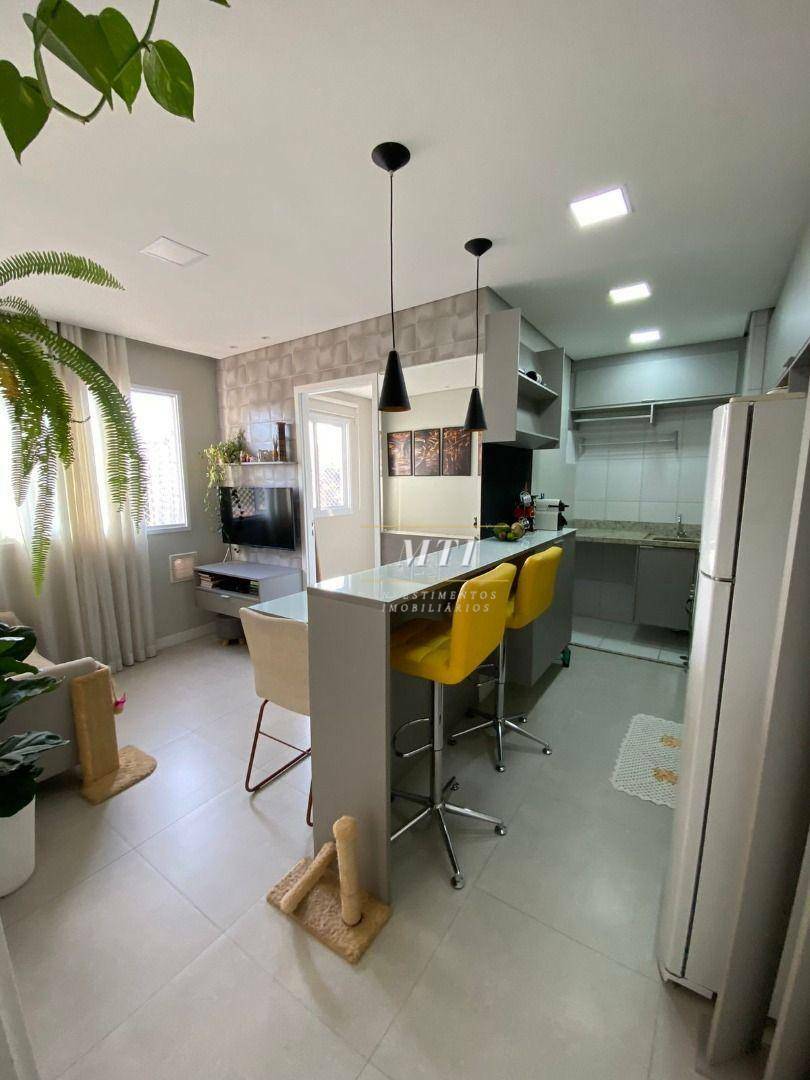 Apartamento à venda e aluguel com 2 quartos, 40m² - Foto 4