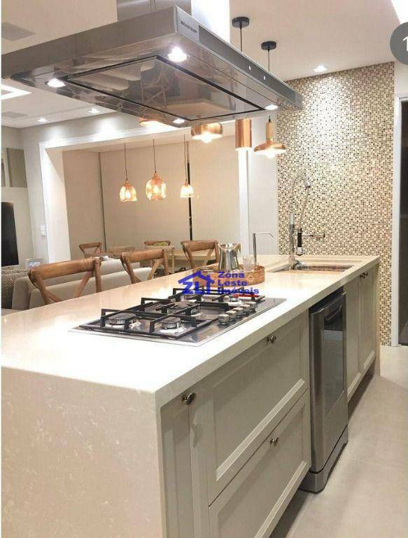 Apartamento à venda e aluguel com 1 quarto, 66m² - Foto 17